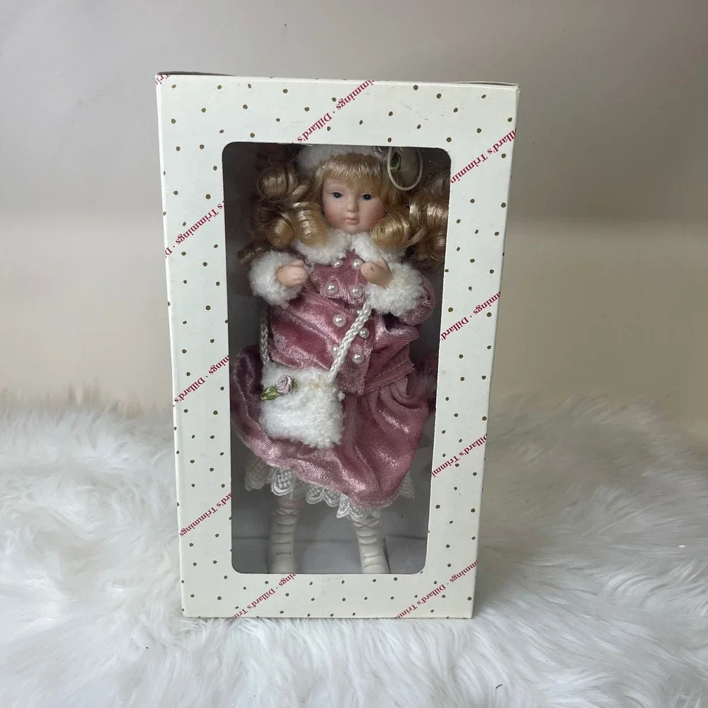 Vintage Dillard's Trimmings Winter Girl Ornament Pink‎ Velvet Coat w/ Box